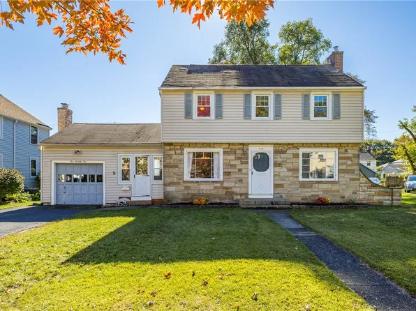 171 Burwell Rd, Rochester, NY 14617