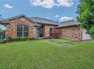 122 Tecumseh Ridge Rd, Norman, OK 73069