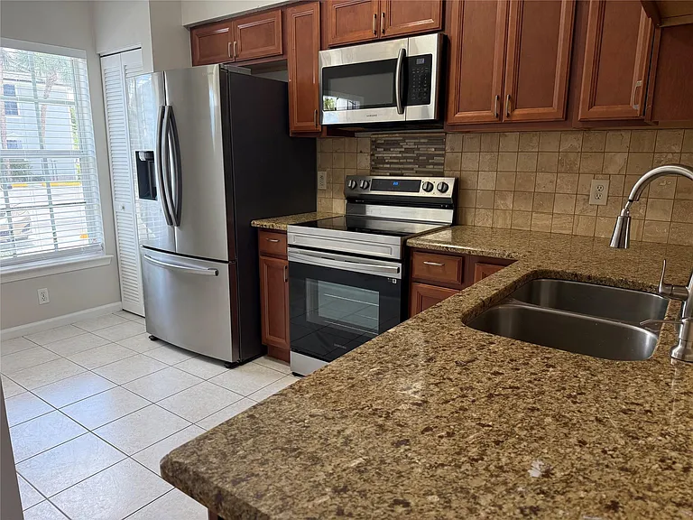 5295 Jamboree Pl — Photo 8