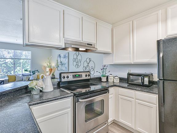 4th image of 929 E El Camino Real APT 220E