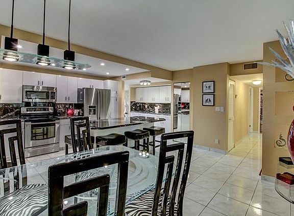 3rd image of 3440 NE 192nd St #5H-A