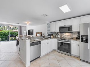 1082 E Jeffery St, Boca Raton, FL 33487
