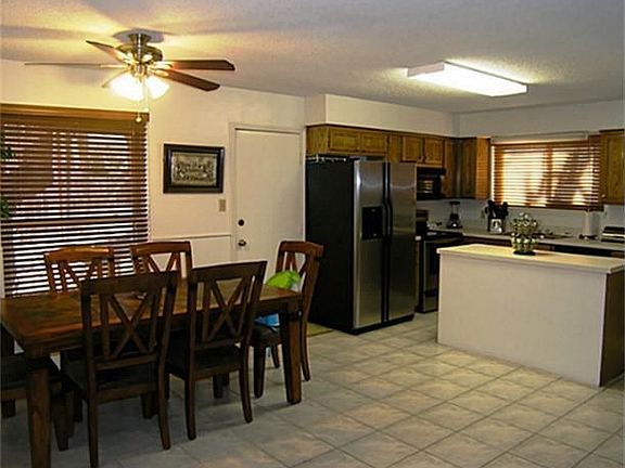5th image of 4717 Crestmont Ct