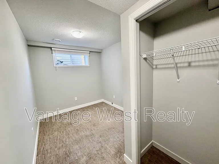 3426B Logan Rd — Photo 7