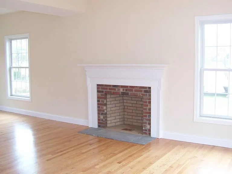 509 Main St #4 — Photo 4