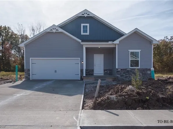 709 Hampshire Ct, Amherst, OH 44001