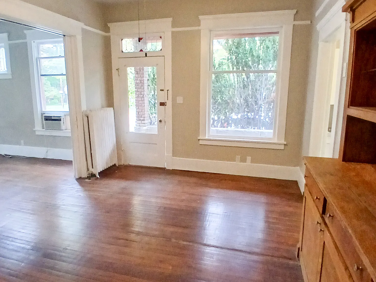 1 bed, 692 sqft, $1,425 — Photo 1