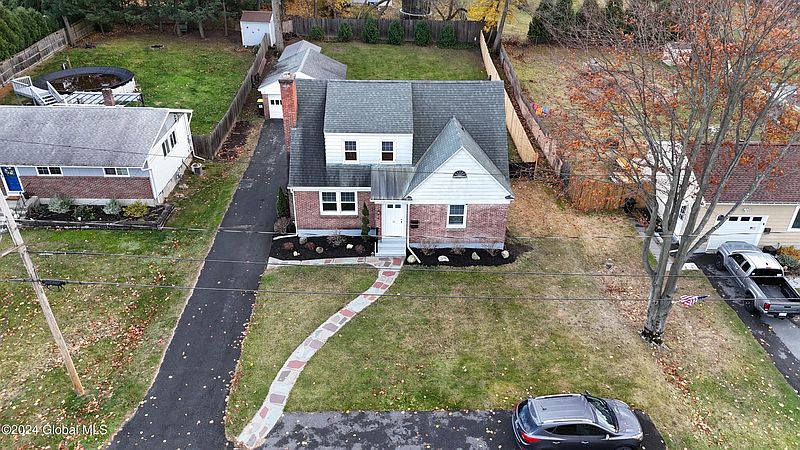 3rd image of 12 Van Buren Avenue