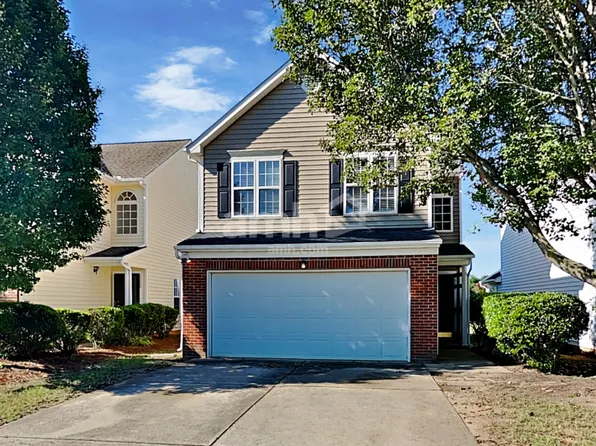 5464 Grand Traverse Dr, Raleigh, NC 27604