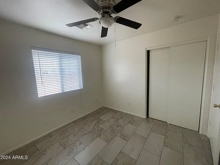 1333 S 220th Dr — Photo 14