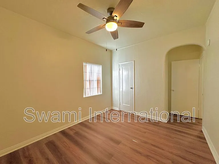 2080 Chestnut Ave — Photo 31