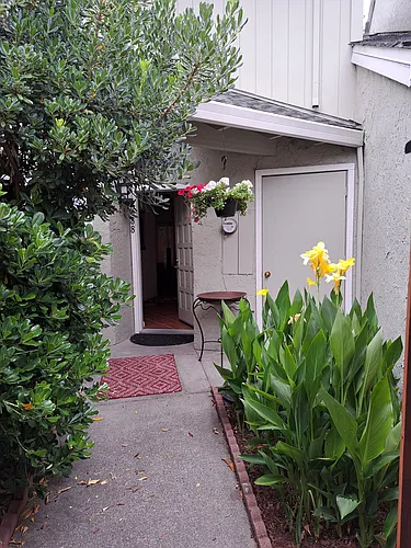 688 Racquet Club Cir Photo 1