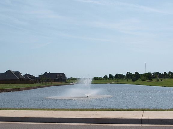 3rd image of 3702 NE Eastlake Dr