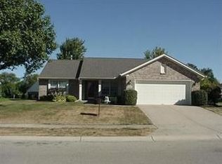1823 Rosina Dr, Miamisburg, OH 45342