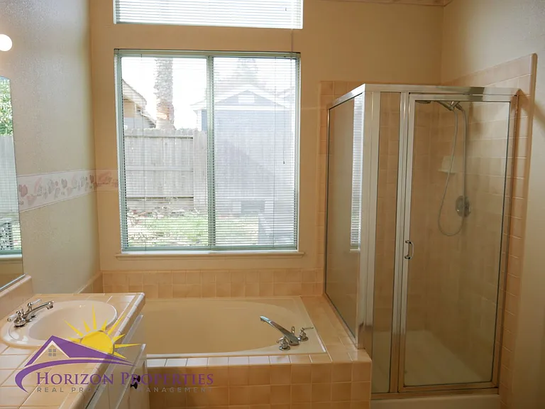 9472 Clementine Way — Photo 14