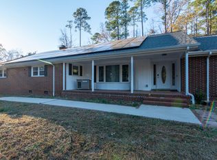 700 Fernwood Dr, Clayton, NC 27520