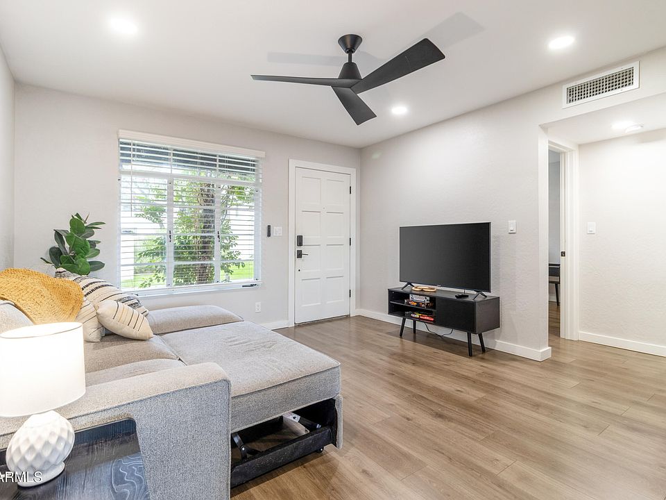 1st image of 1449 E HIGHLAND Avenue #25