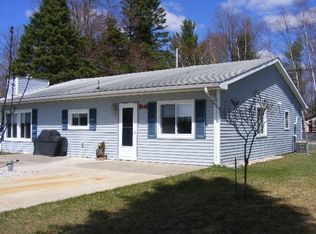 121 Brandy Dr, Cadillac, MI 49601