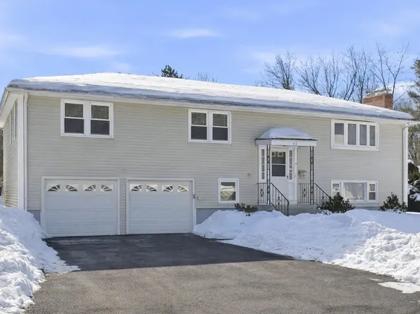 11 Bellwood Way, Framingham, MA 01701