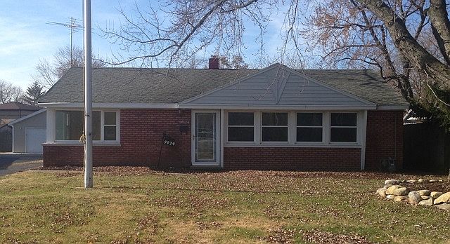 1st image of 9924 S Cicero Ave
