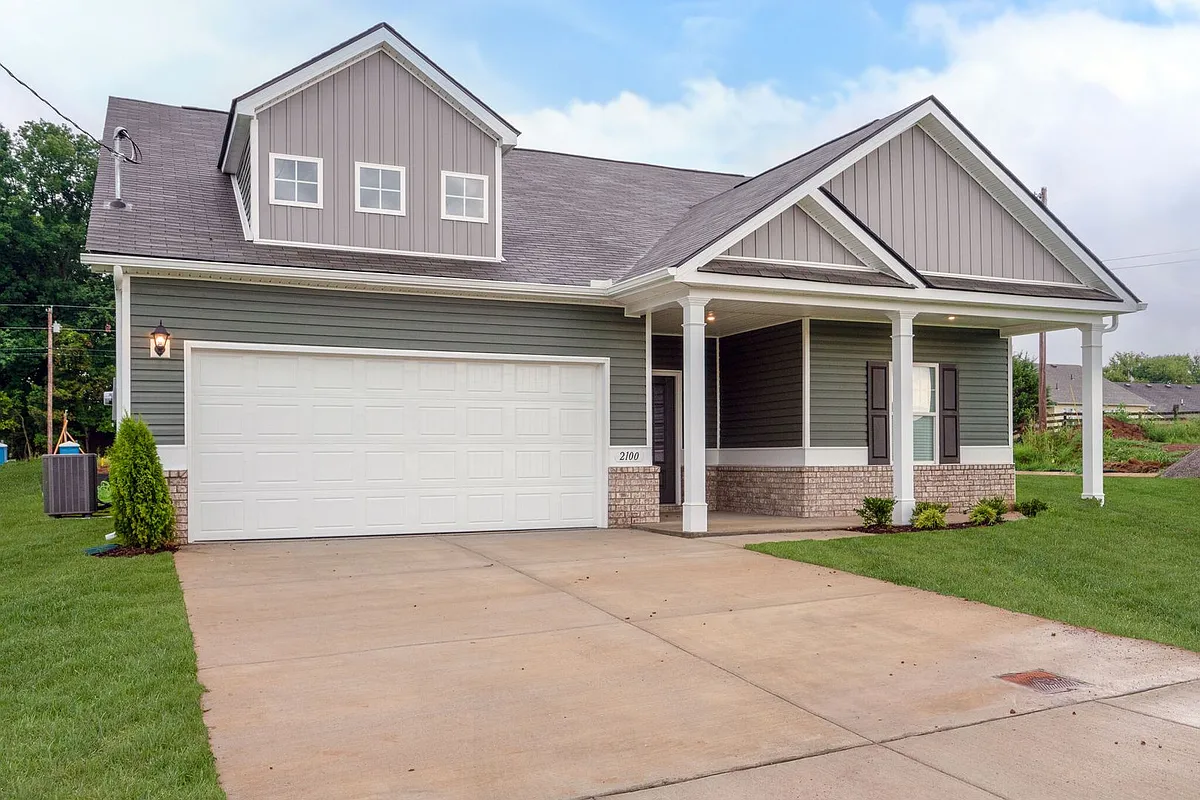 Building Photo - 2100 Franks Ct