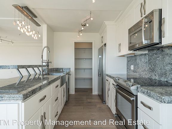 5th image of 3991 Crown Point Dr Unit P19