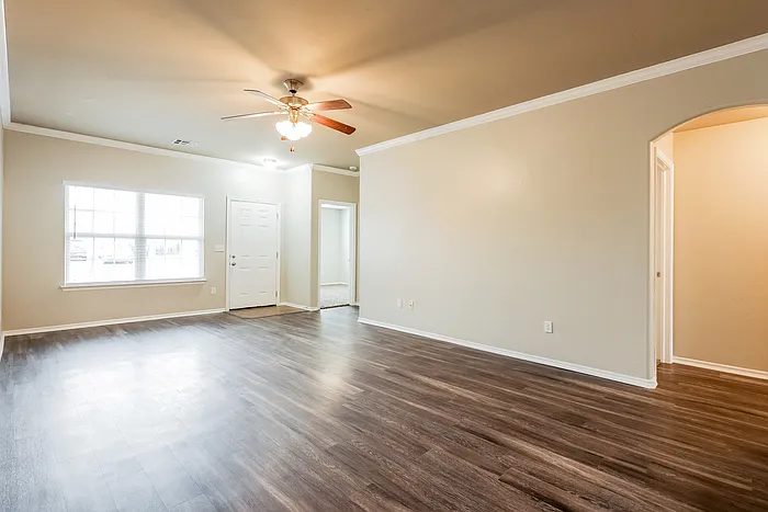 9612 Evie Dr — Photo 5