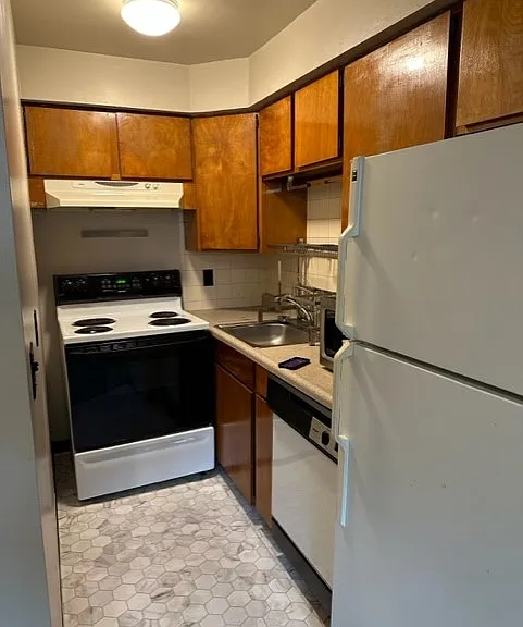 811 N Motor Pl #7 — Photo 1
