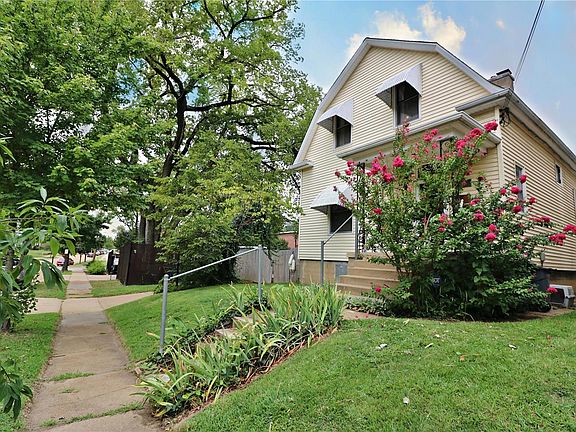 2nd image of 3631 Cambridge Ave