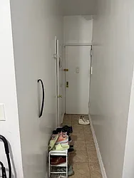 Rented by K & O Realty Associates Inc.