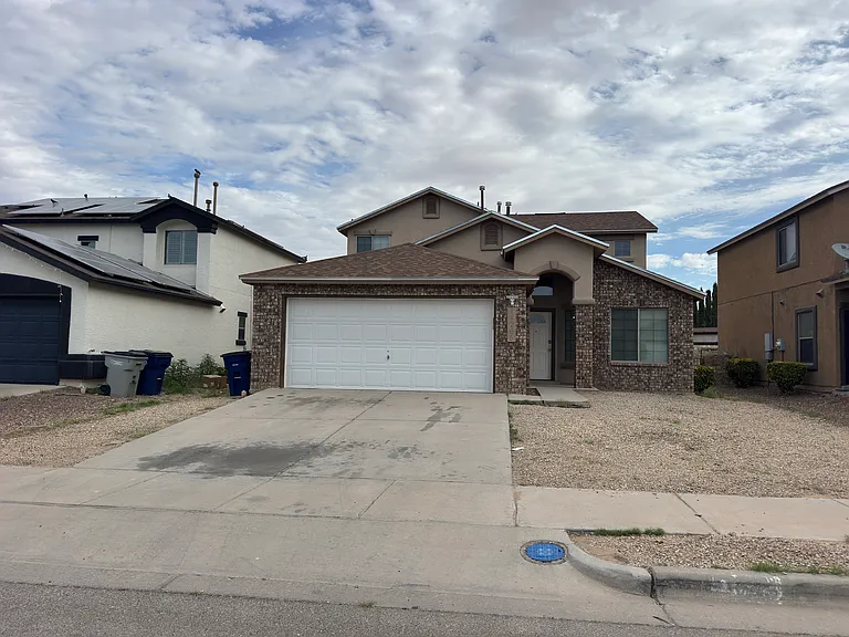 14265 Woods Point Ave — Photo 1