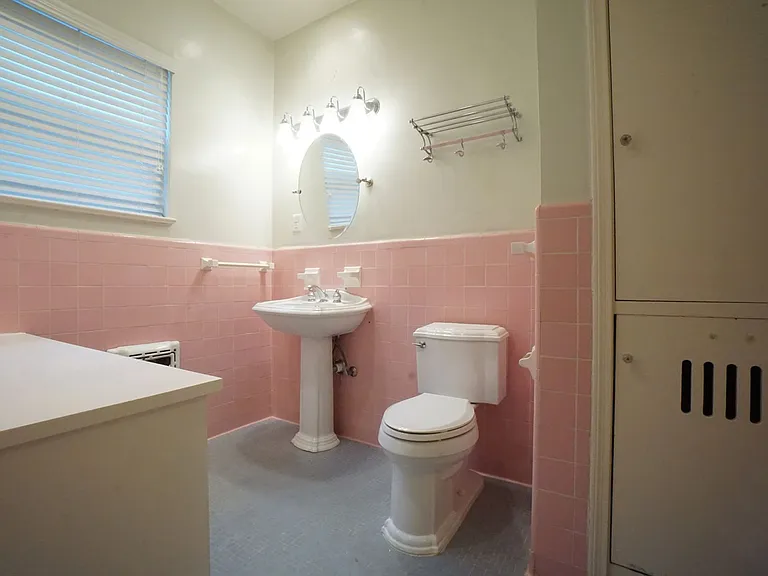 149 Downing Dr — Photo 23