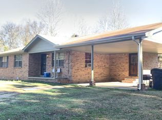 423 Lee Jennings Rd, Como, MS 38619