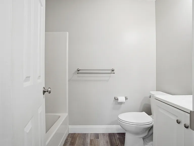 414 Delaware Ave #219 — Photo 12