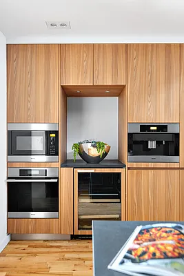 Sold by Compass | media 9