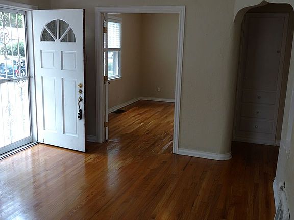 5th image of 2450 S Humboldt St
