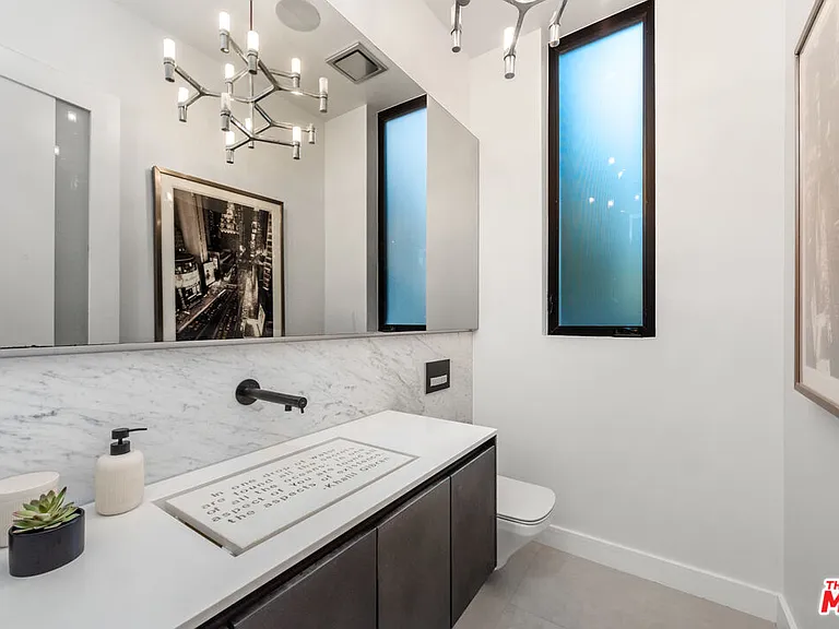 523 N Harper Ave — Photo 13
