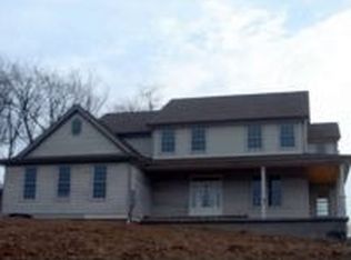 190 Superior Rd, Tarentum, PA 15084