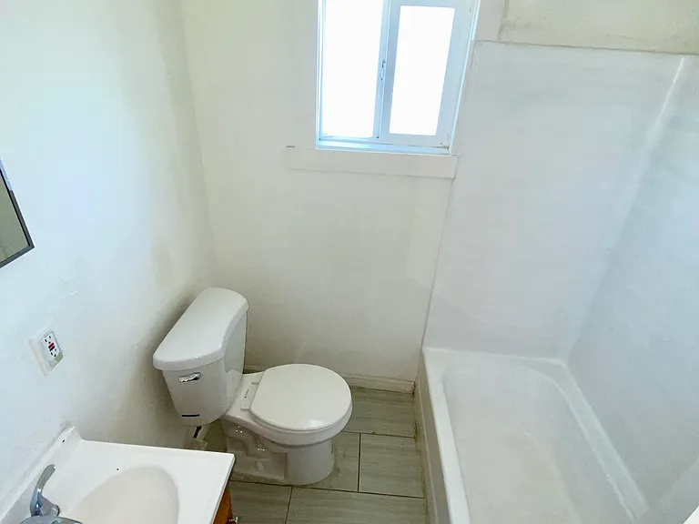 13193 Navajo Rd #3 — Photo 13