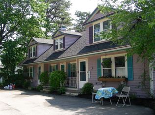 4 Moorview Ave, Ogunquit, ME 03907