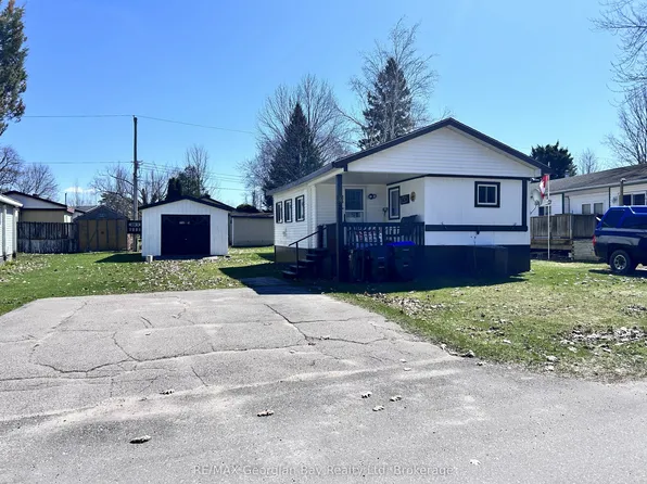 3 Northland Rd, Midland, ON L4R 0B9