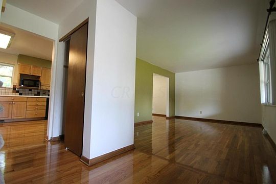 2nd image of 1749 Pin Oak Dr
