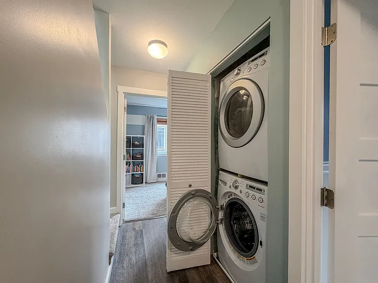 10319 Midvale Ave N #A — Photo 15