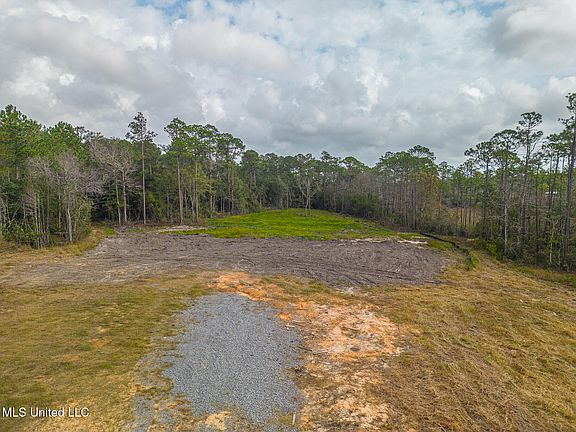 3rd image of 0 W Sanctuary Blvd #1