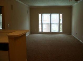 2005 21st Ave S APT 112, Nashville, TN 37212