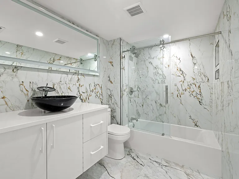106 Alameda Ct #240 — Photo 18