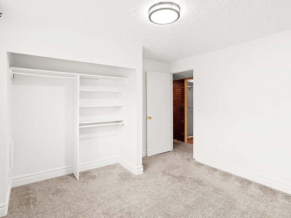 1st image of 5454 W Lockwood Dr