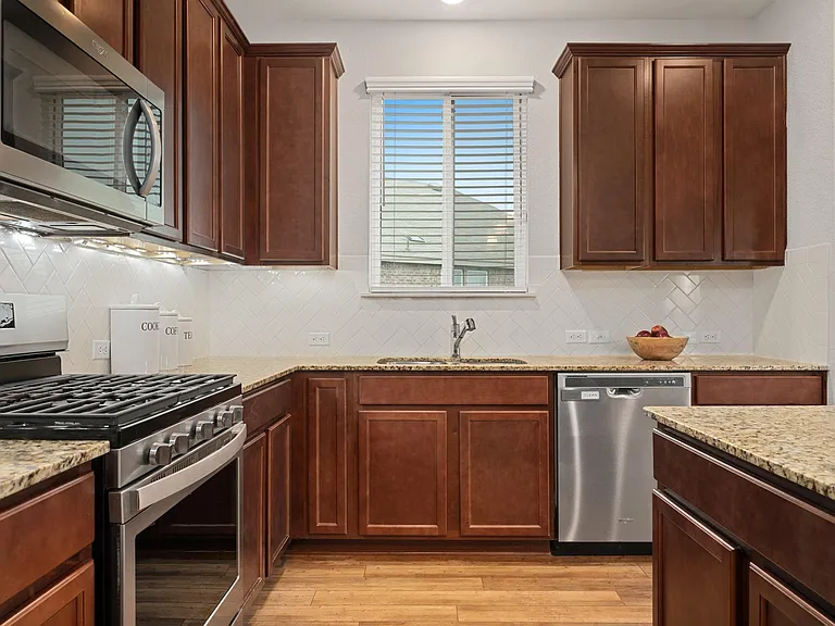 129 Purple Heart Dr — Photo 11