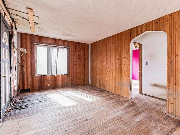 5th image of 10652 Schneider Pl