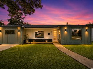 223 LAURELWOOD DR, San Antonio, TX 78213